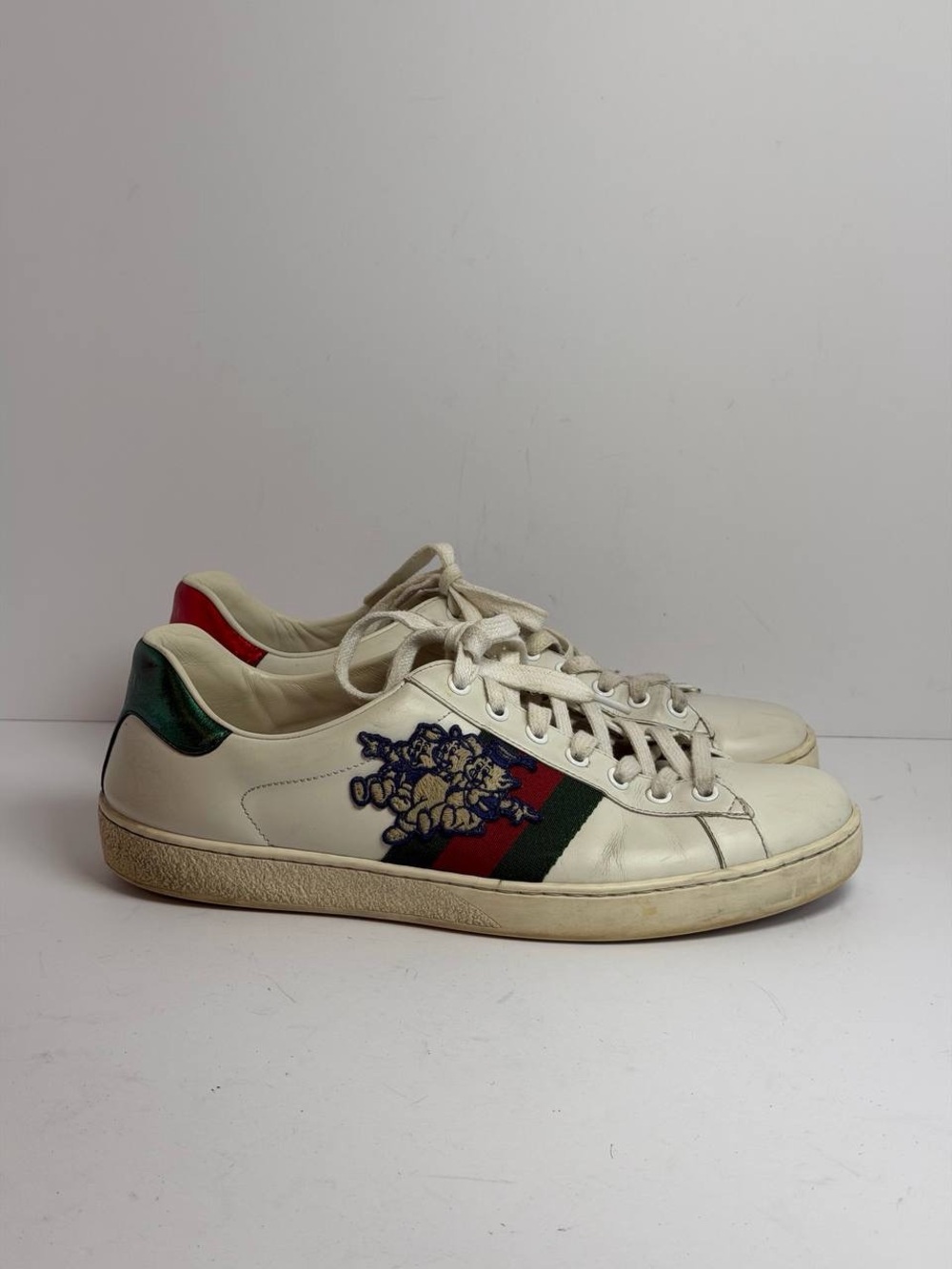 Gucci Ace Disney "Three Little Pigs” Sneakers Size 8.5